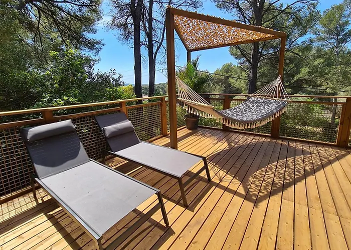 Le Beau Veze Kamp alanı Carqueiranne
