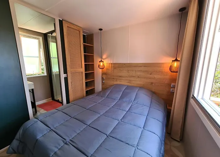 Le Beau Veze Kamp alanı Carqueiranne
